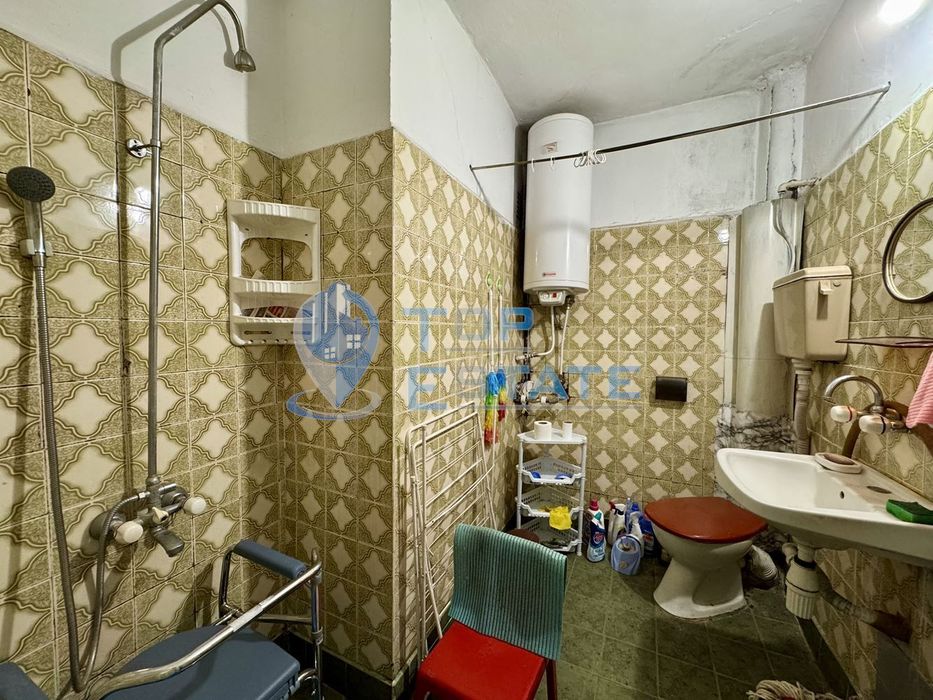 Продава се Тристаен апартамент в Горна Оряховица - 72 кв.м за 1098 €/кв.м - Снимка #6
