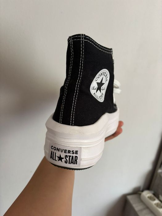 Adidași converse noi