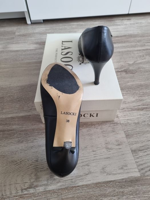 LASOCKI - Дамски кожени обувки на ток