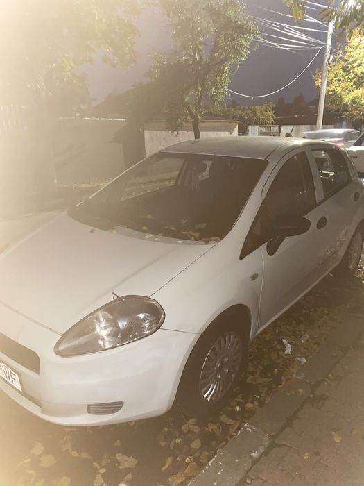 Vand Fiat punto 2009 1.3 diesel urgent !! Pret fixxx