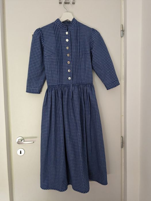 Rochie cu aspect vintage cu specific german