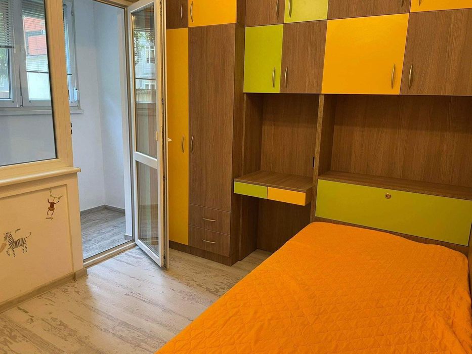 Дава се под наем Тристаен апартамент в Пловдив, Кършияка - 86 кв.м за 500 € - Снимка #6