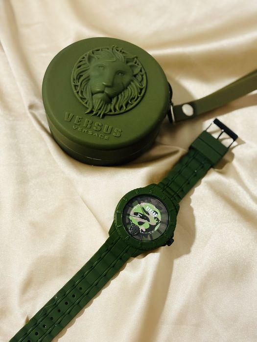 Мъжки часовник Versus Versace SOY110016, Кварцов, 43мм, 5ATM