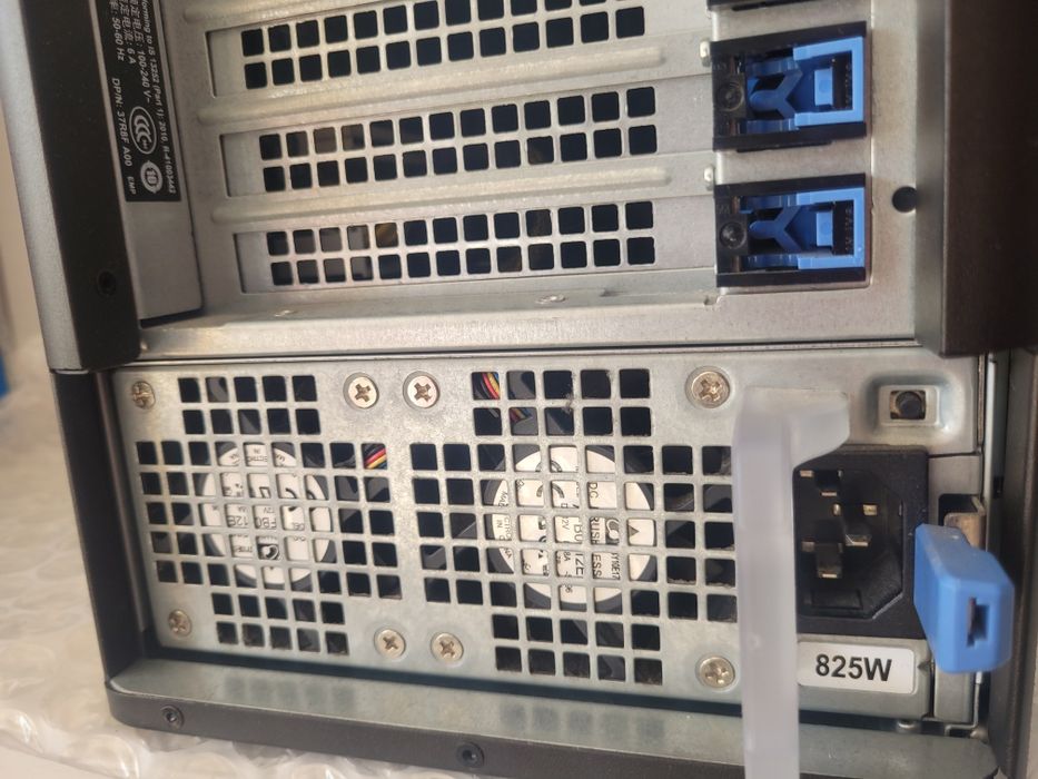 Dell Precision T-7810 2× Xeon E-2680 v4 48gb Ram