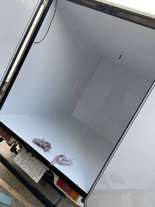 Avto tent ustanofka