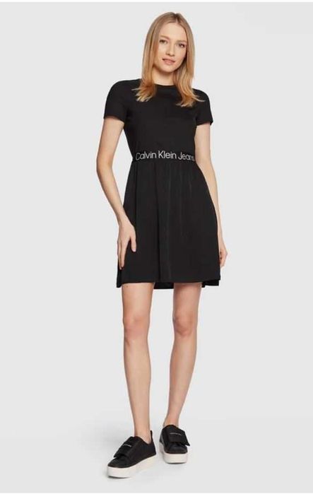 Рокля Calvin Klein