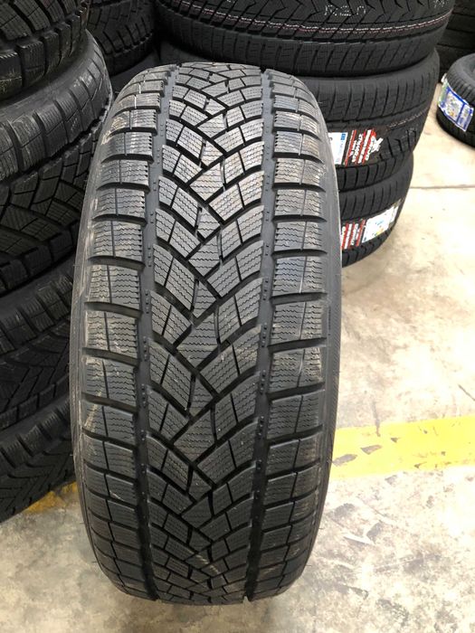 Cauciucuri noi 235/55 R19 CEAT Winter, anvelope de iarna Audi, Hyundai