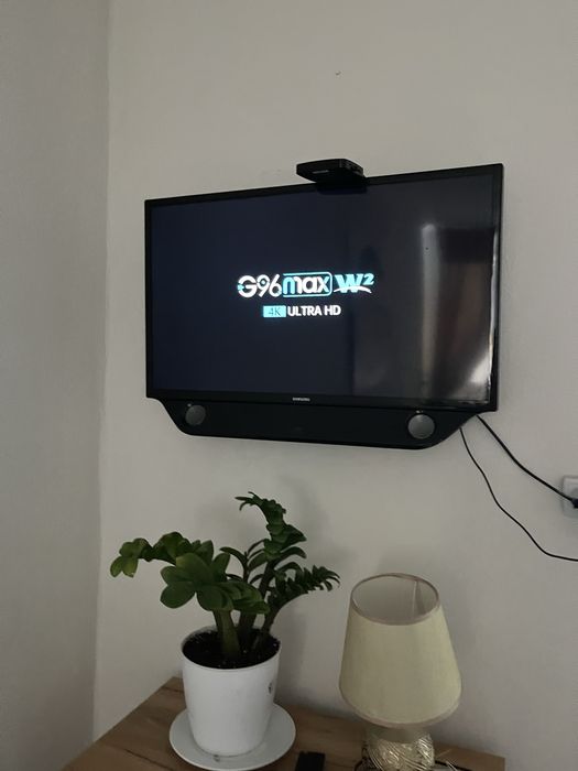 Продается телевизор