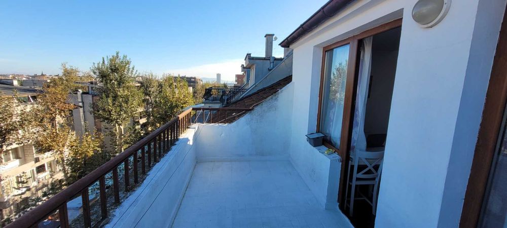 Продава се Тристаен апартамент в Бургас, Възраждане - 131 кв.м за 1180 €/кв.м - Снимка #11