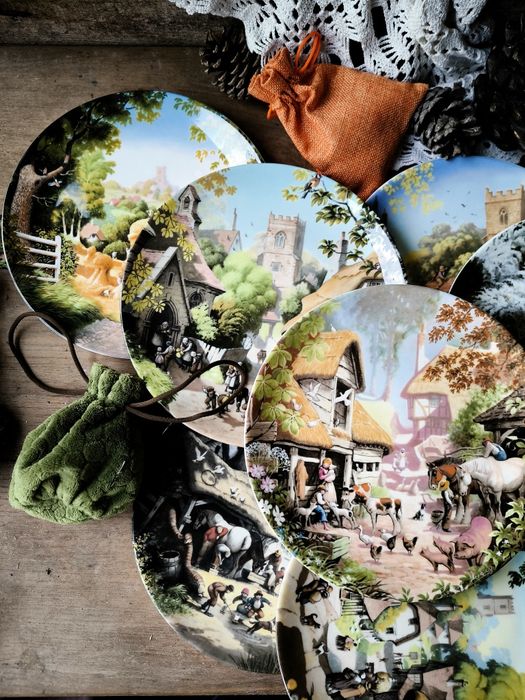 Чинии за стена  Coalport 8 броя