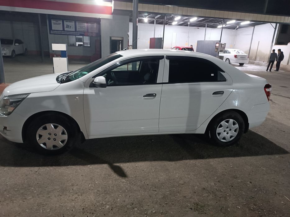 Шевролет   Кобалт 2016