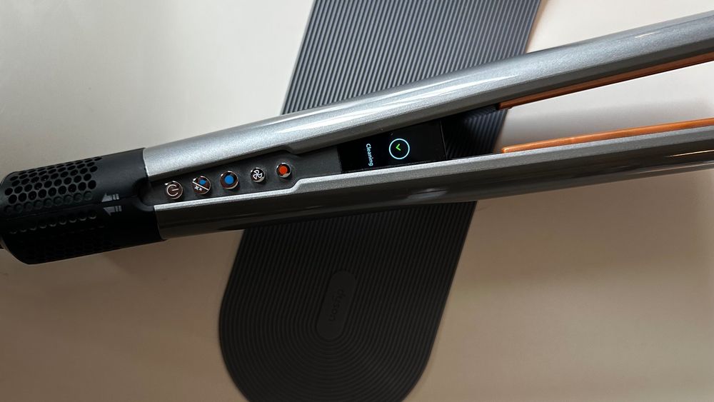 Dyson Airstrait HT01