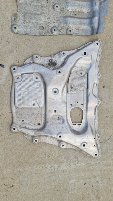 Scut protectie motor cutie BMW X5 G05 X6 G06 X7 G07