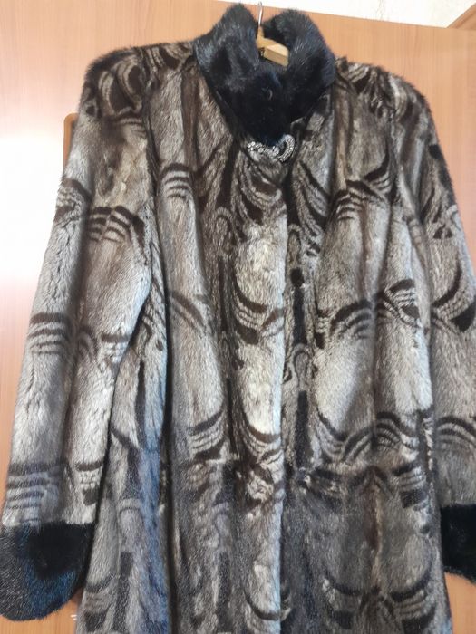 Шуба норковая, размер 50.