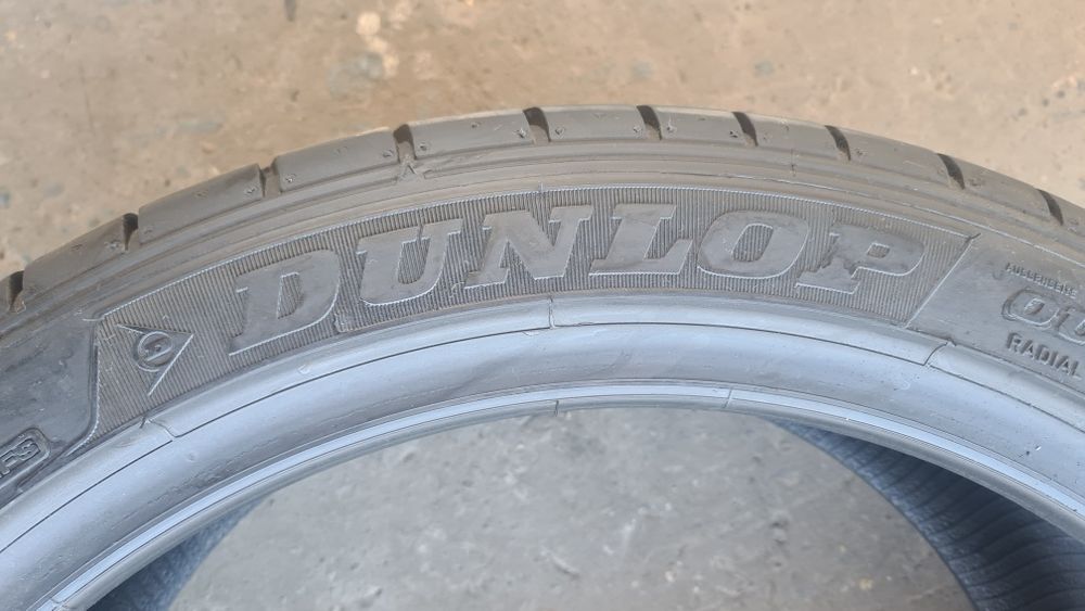 2 anvelope vara runflat Dunlop 245/40/19,ca si noi.