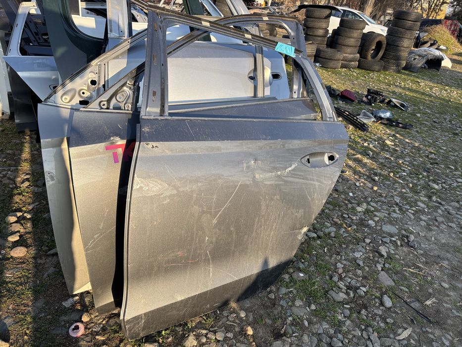 Врата Шкода Октавиа/Skoda Octavia