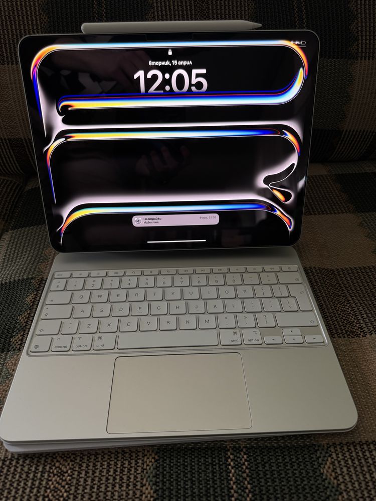 Ipad Pro M4 13 inch 512 ssd wi-fi, magic keyboard, apple pencil pro