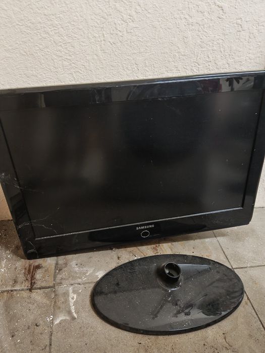 Телевизор на запчасти