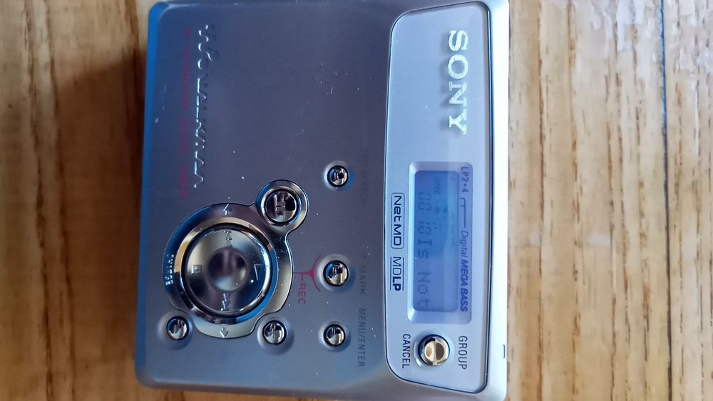 Записващ минидиск Sony walkman MZ-N505