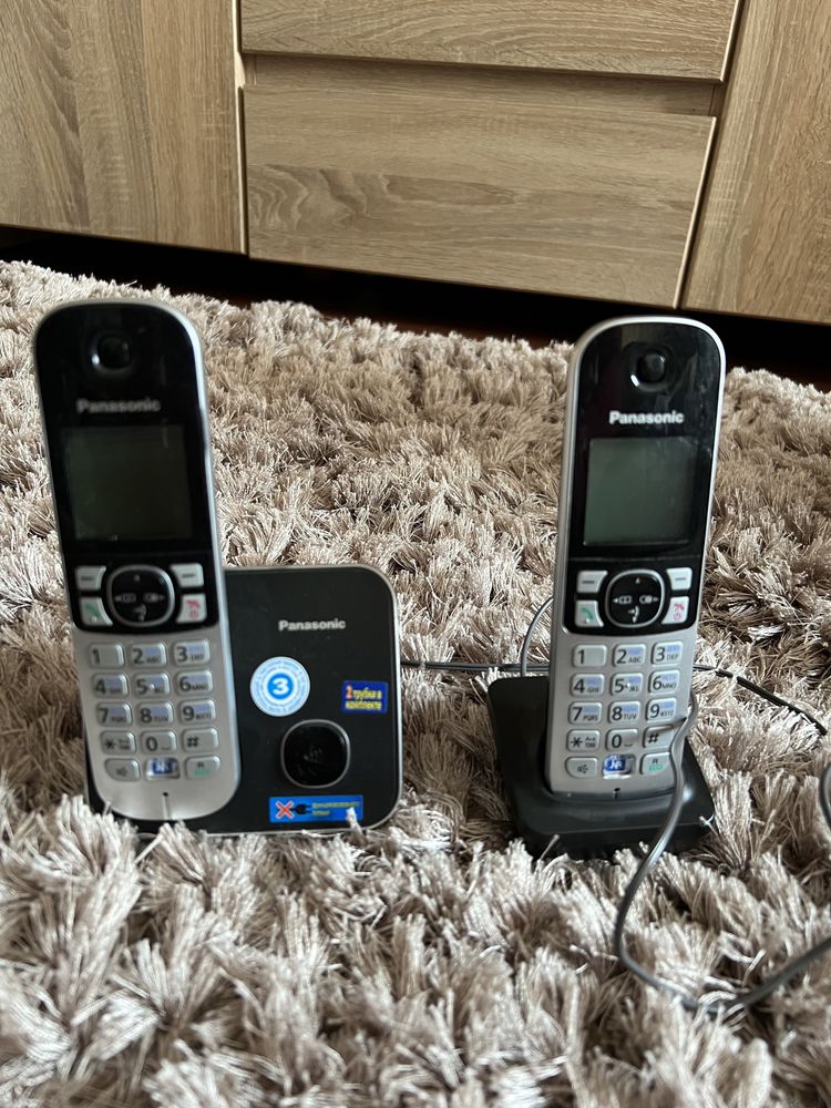 Двойные домашние телефоны