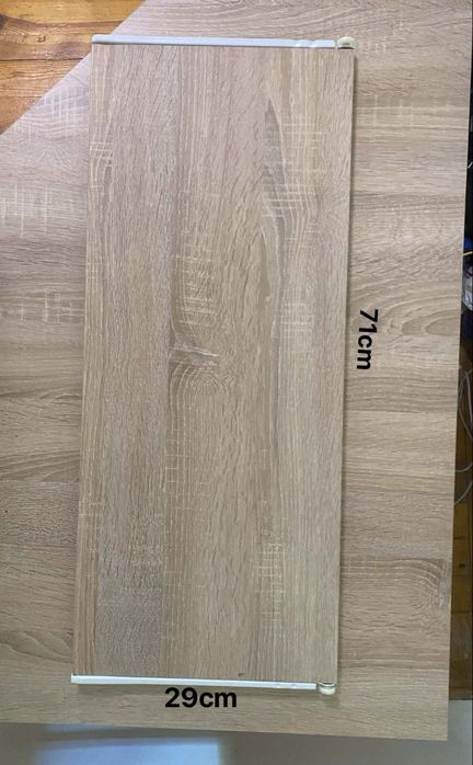 Ъглово бюро запазено