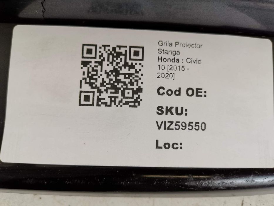 Хонда Цивик / Honda Civic 10 Оригинална лява решетка на фар в добро съ