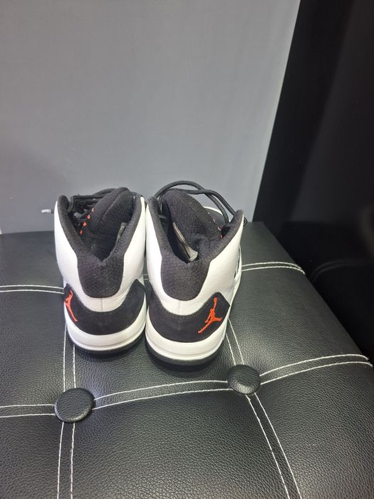 Adidasi Jordan pentru baieti