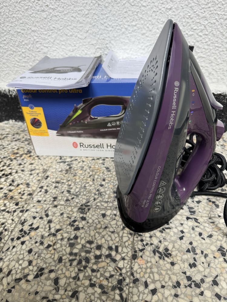 Парна Ютия Russell Hobbs 27281-56 Colour Control Pro Ultra, 2800W!