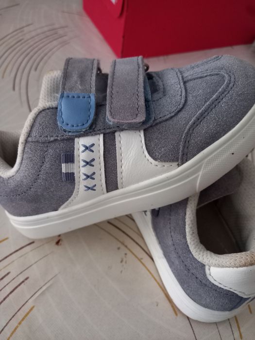 Adidași baieti nr 25