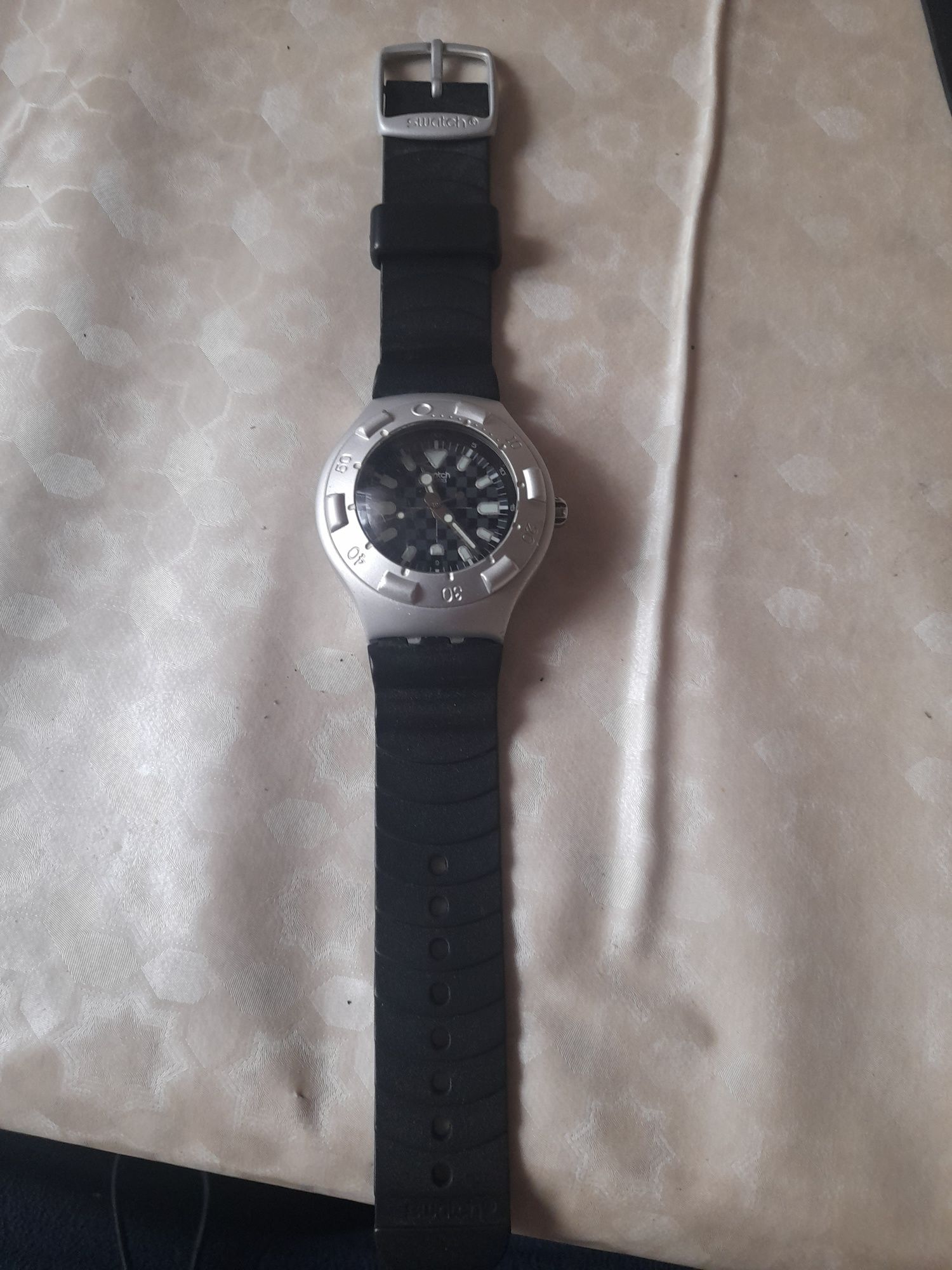 Vind ceas elvețian Swatch irony scuba 200