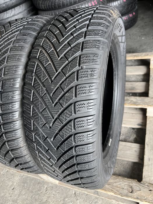 2 anvelope iarna 215/55/16 Vredestein 6.5 mm DOT 2021!