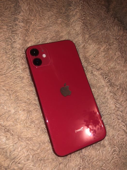 Айфон 11 64 gb akb75%