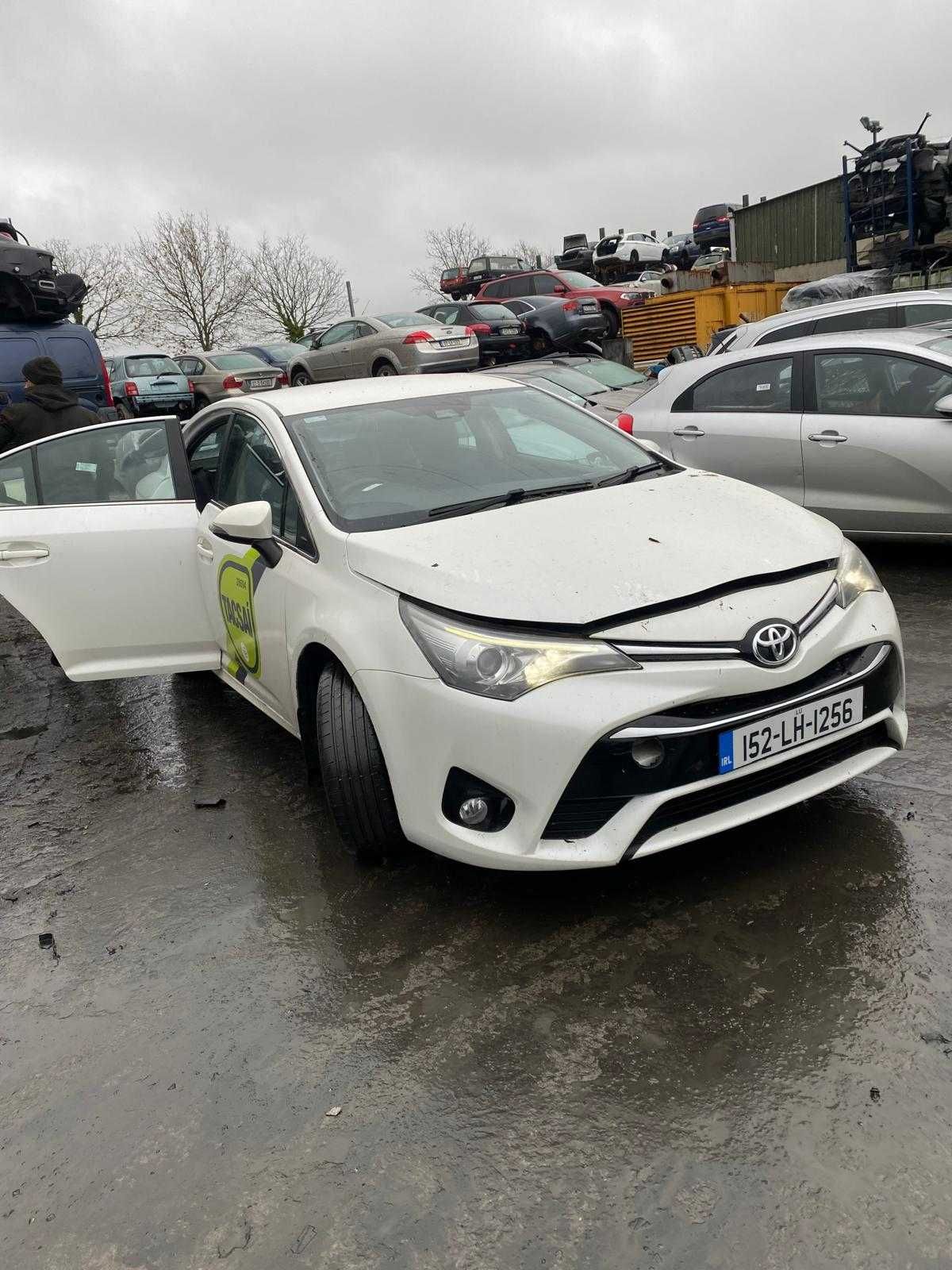 Dezmembrez Dezmembrari Toyota Avensis motor 1.6 d cod N47C9A01 an 2015