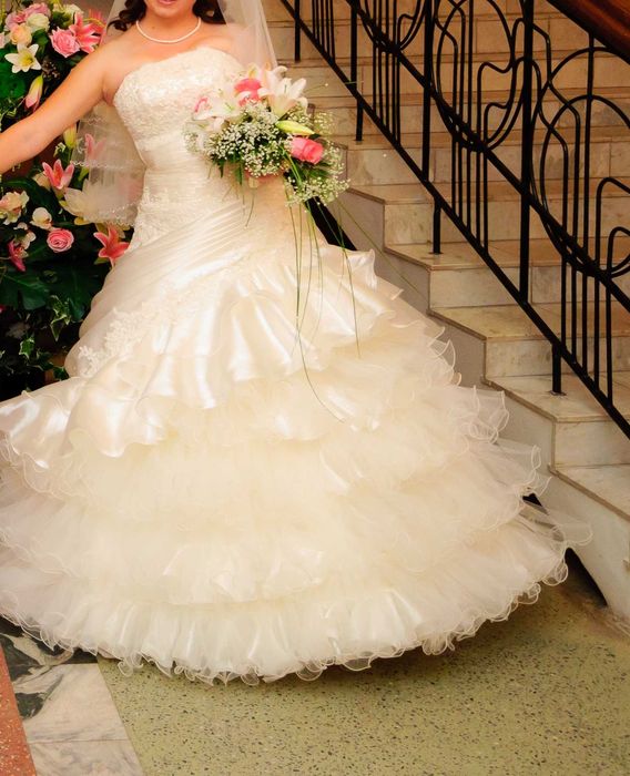 Продам свадебное платье