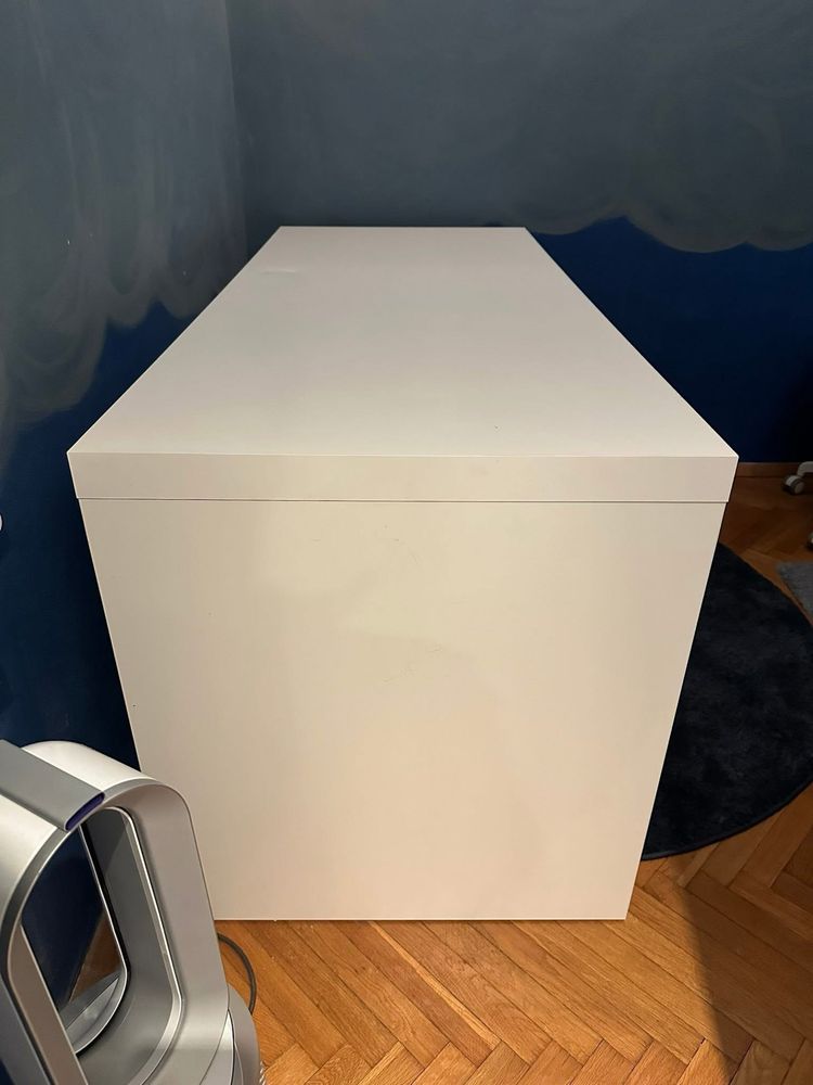 Бюро с подвижен плот Ikea MALM