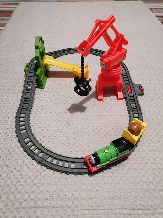 Set tren Thomas și macaraua Cassia