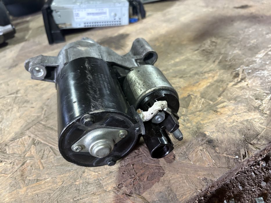 Audi A4 B8 1.8tfsi 4x4 6 скорости ръчка Стартер