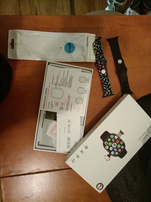Ceas S9 Smart Cellular , Android, ecran Amoled, 8GB RAM , 128GB hard