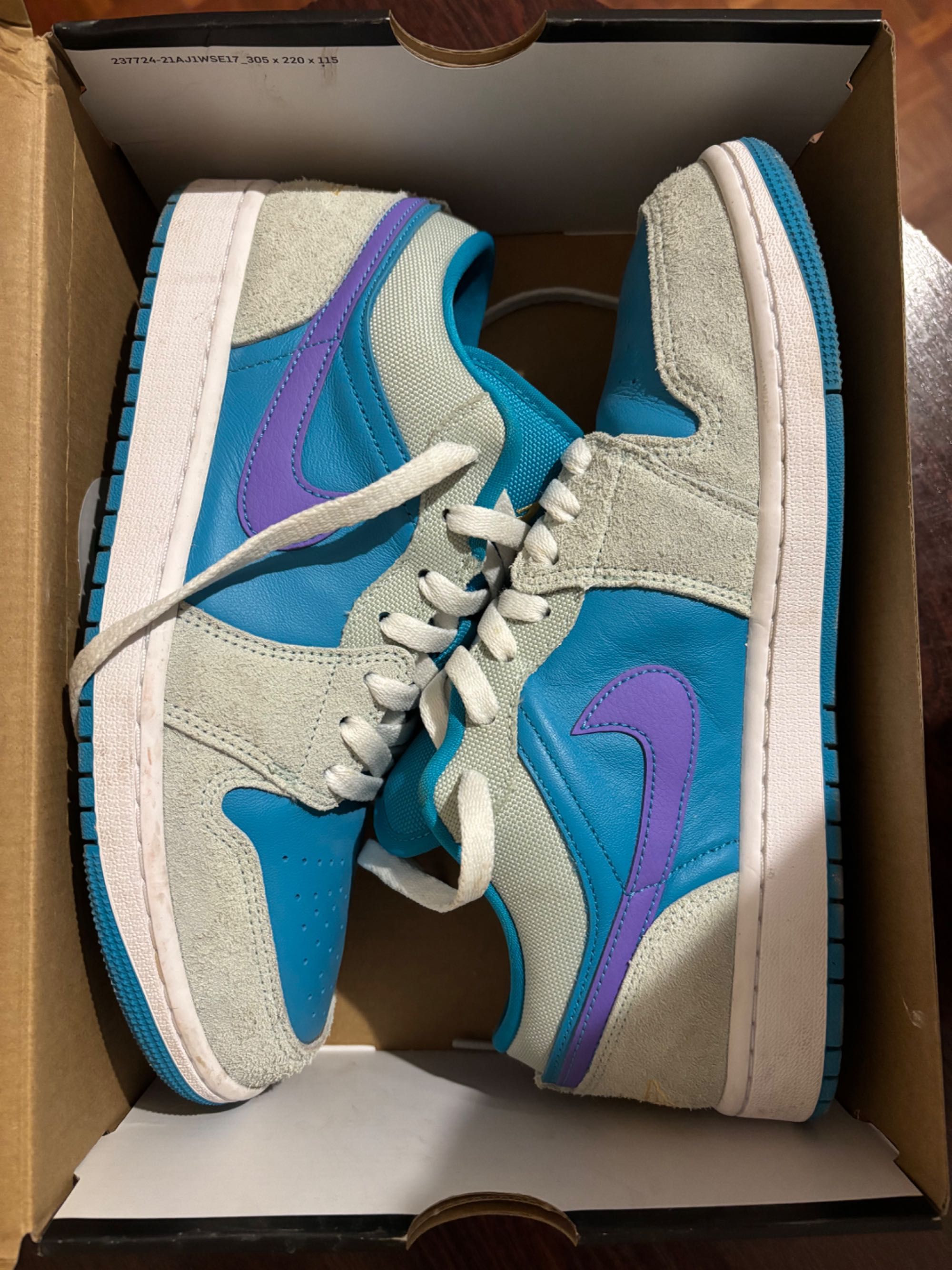 Air Jordan 1 low