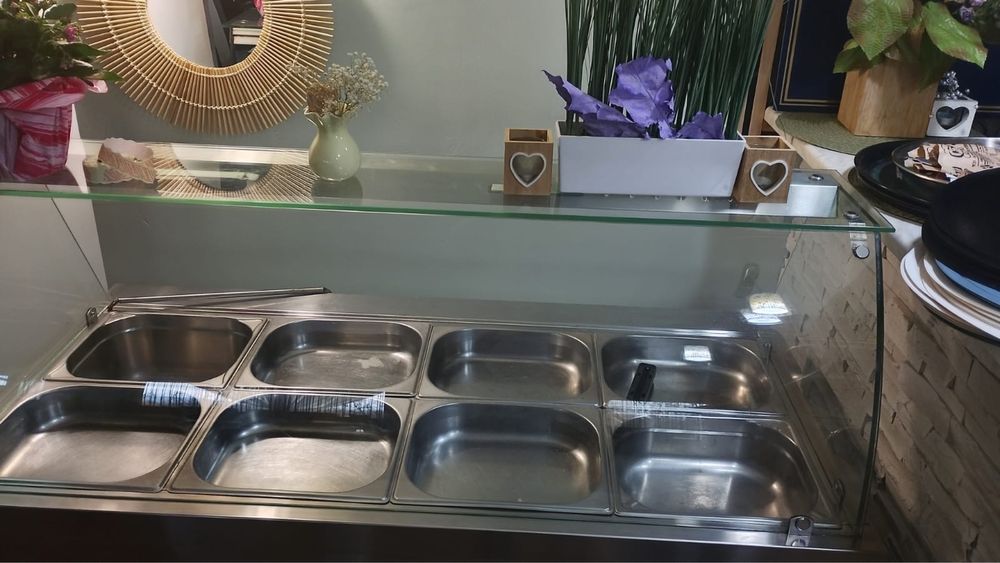 Vitrina calda profesionala din inox