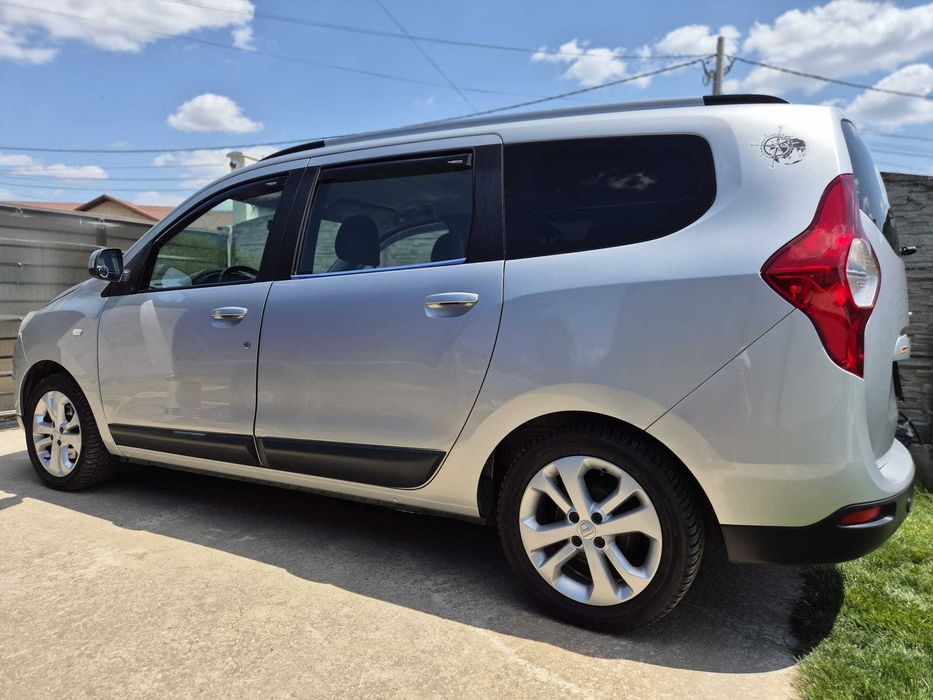 Dacia Lodgy 1.5 DCI, 110 cp, 6 trepte de viteză
