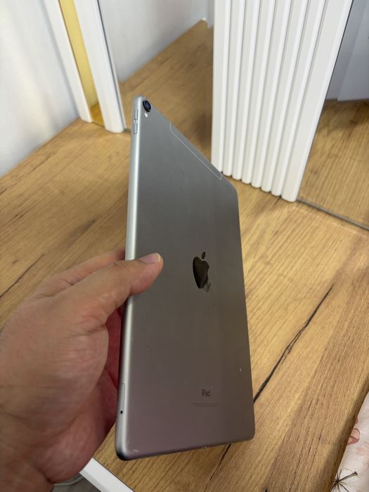 Ipad Pro 10.5 64 GB wifi+sim