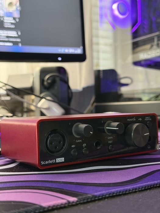 Focusrite solo , звуковая карта