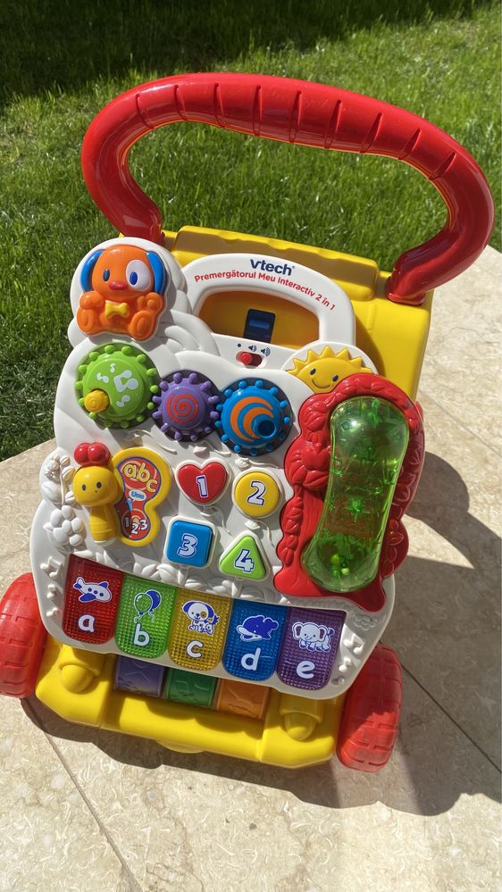 Premergator muzical si interactiv Baby Vtech