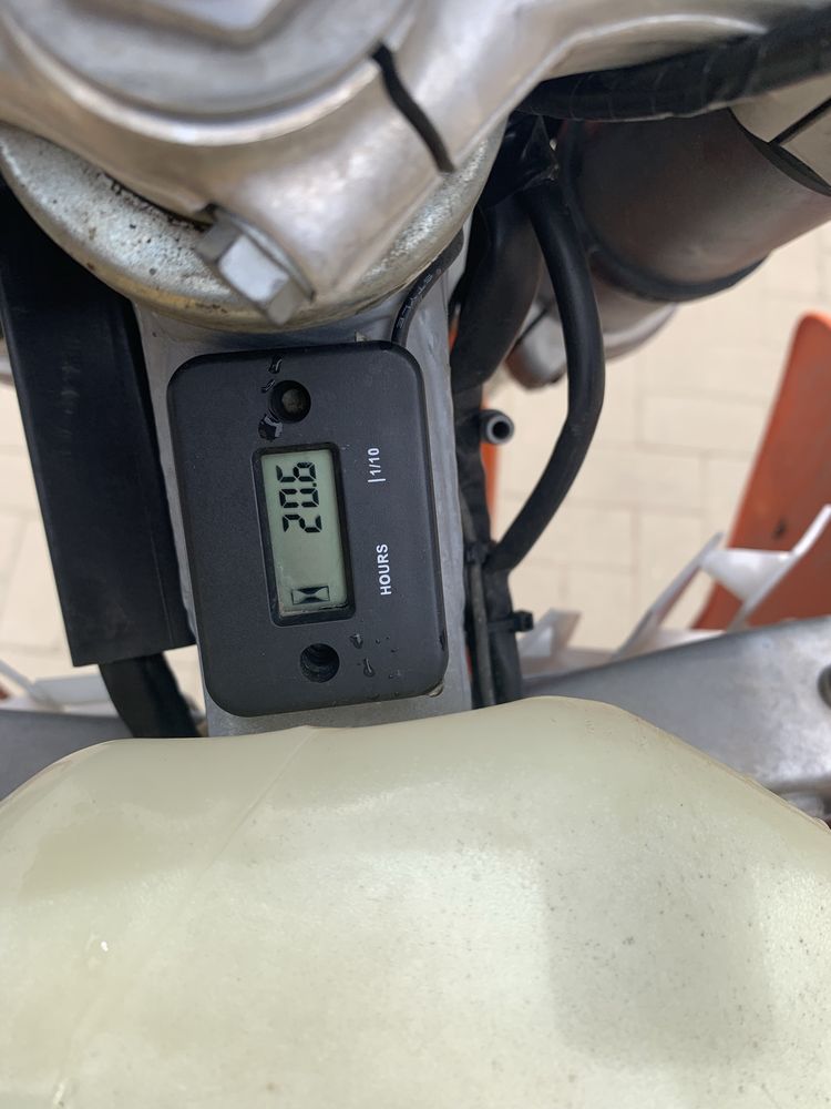 Vând ktm exc 250 2t
