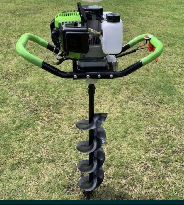 Бензинов свредел за пробиване на дупки + ПОДАРЪК свредел  STAHLMAYER