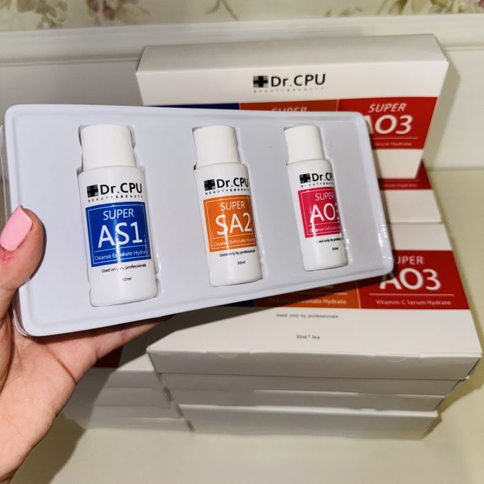 Solutii Concentrate de Hidradermabraziune Combina Hydrafacial