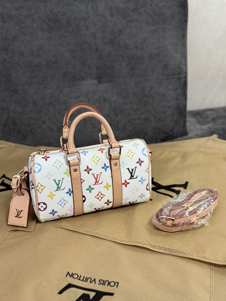 Louis vuitton чанта