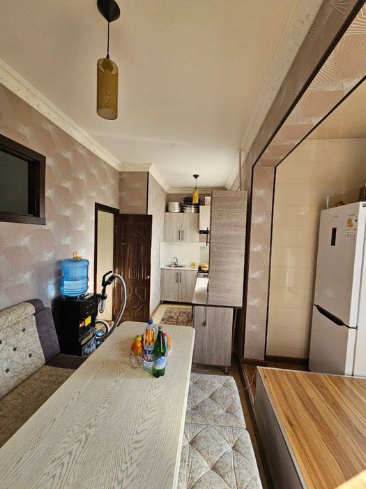 Чиланзар 11кв 4/3/4 мебель+техника. 72 кв.м. СРОЧНО