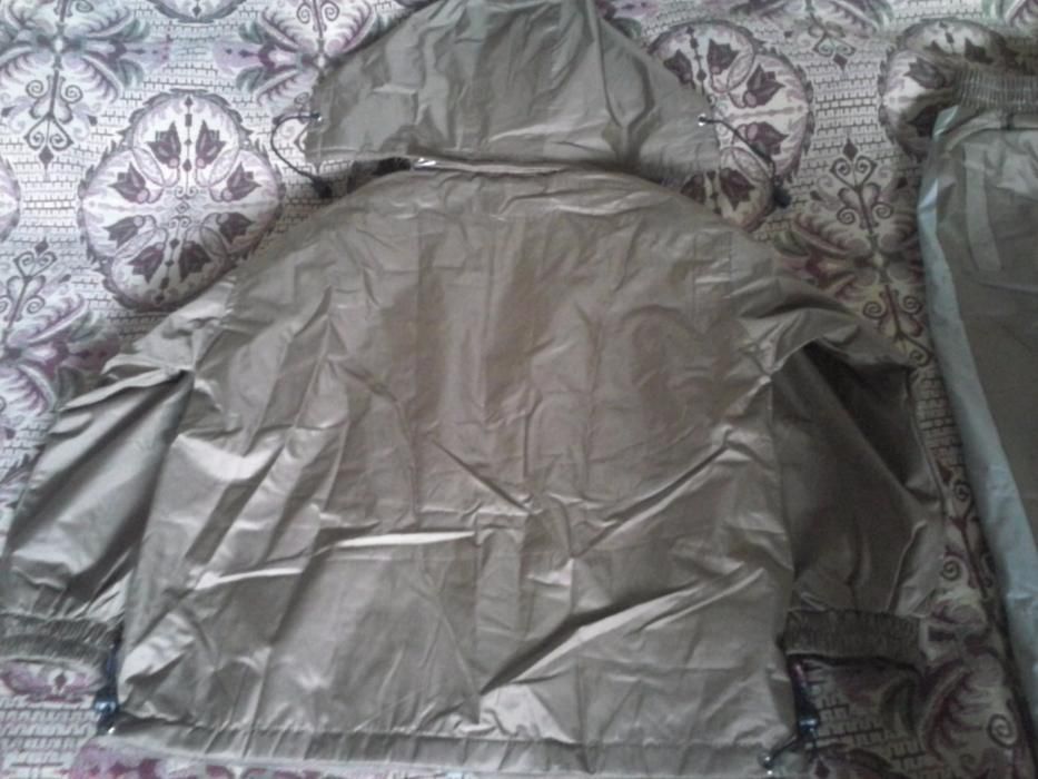 Нов спортен комплект с подплата и качулка